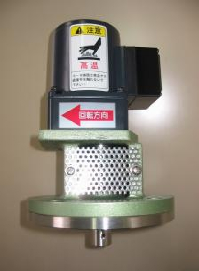 【撹拌機】高温の液体かくはんにもカンキミキサー攪拌機が対応できます。